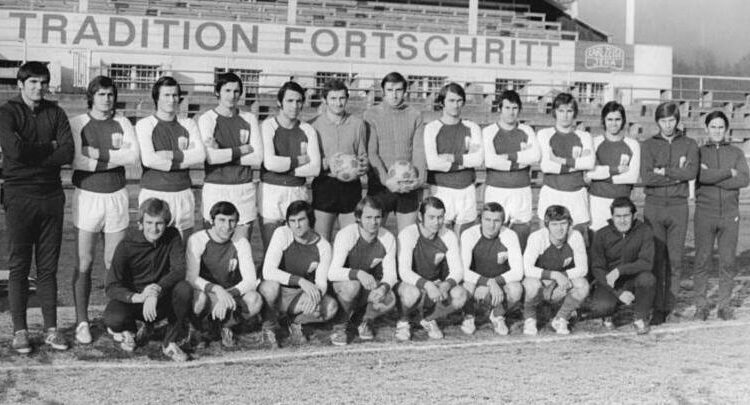 DDR-Fußballlegende Eberhard Vogel gestorben