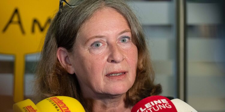 KPÖ Graz: Wer den Kapitalismus nur verwaltet, verwaltet auch seinen Mangel
