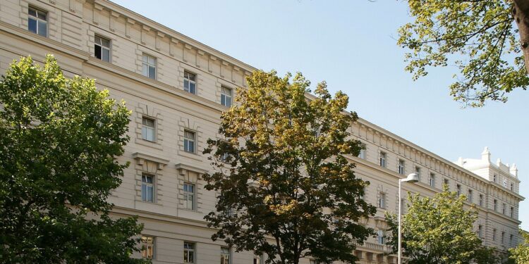 Gewerkschaft prangert Zustände in Österreichs größter Justizanstalt an