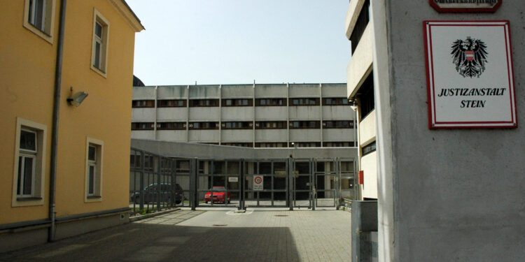 Jugendliche in Haft teilweise ohne Schulunterricht