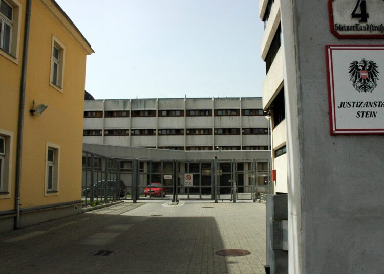 Jugendliche in Haft teilweise ohne Schulunterricht