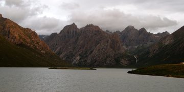 Mindestens 16 Tote nach Erdbeben in Tibet