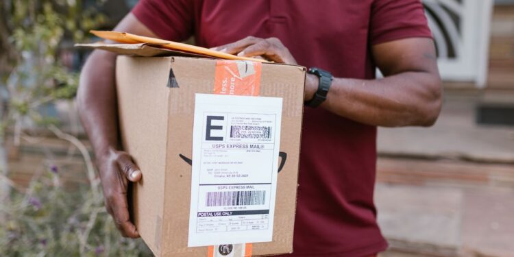 Paketsteuer: Zwei Euro gegen Amazon? Nein: 2,40 Euro gegen uns